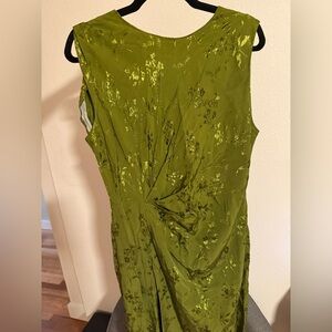 Zara Green Floral Ruched Jacuard Midi Dress